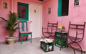 1000Nights Guest House - Near The Beach