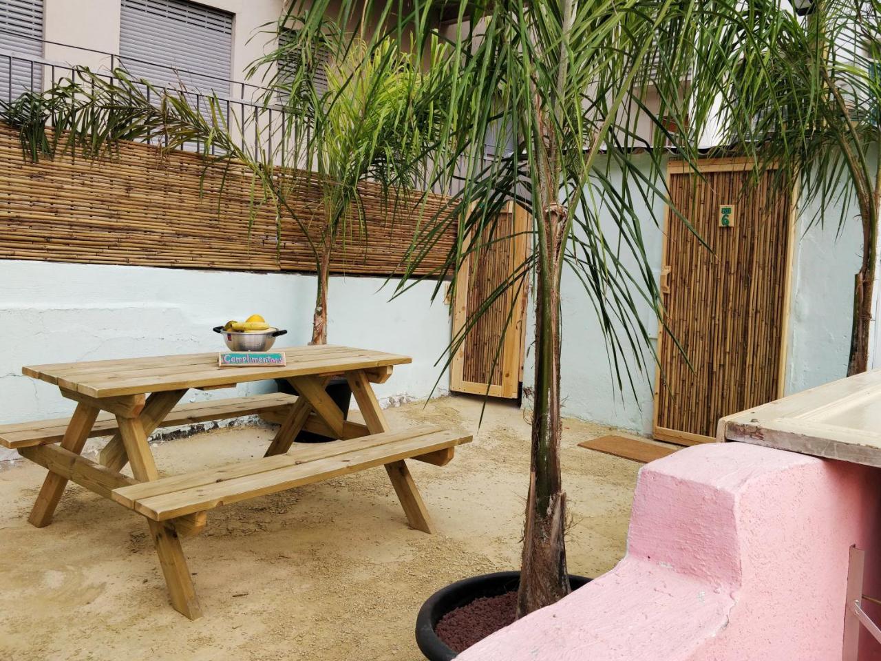 1000Nights Guest House - Near The Beach Tel Awiw Zewnętrze zdjęcie